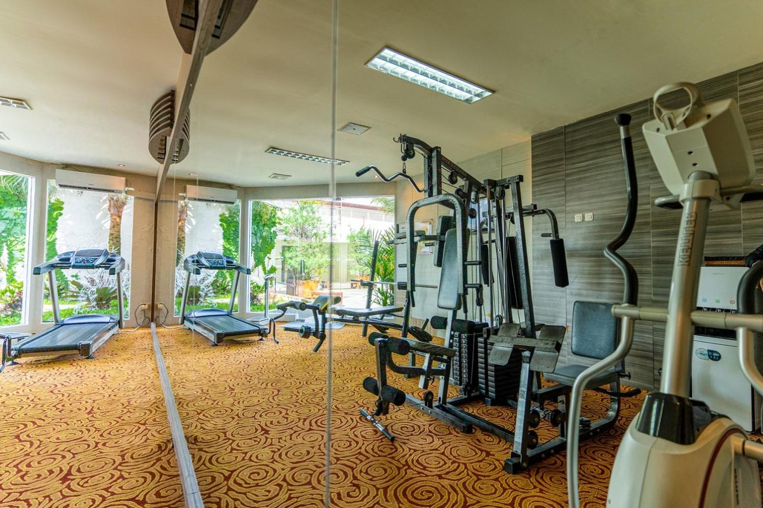 Swiss-Belinn Malang Exterior foto